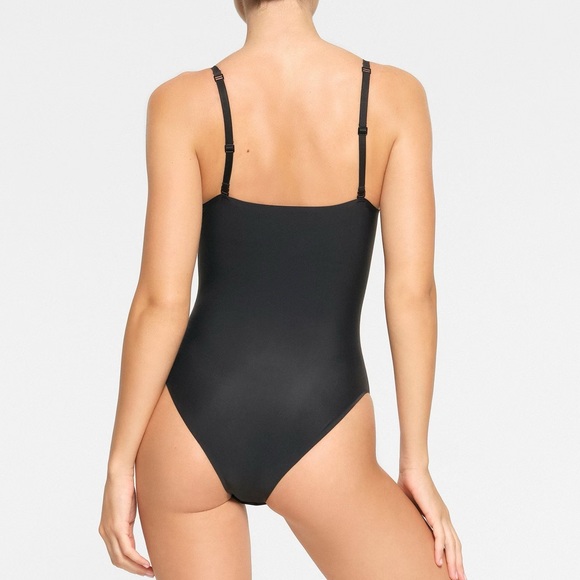 NWT Skims Foundations Brief Bodysuit - Picture 2 of 7